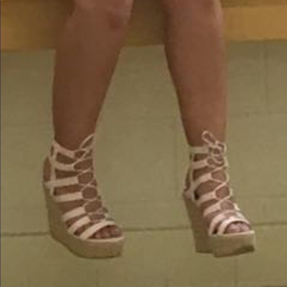 Pink/Tan wedges